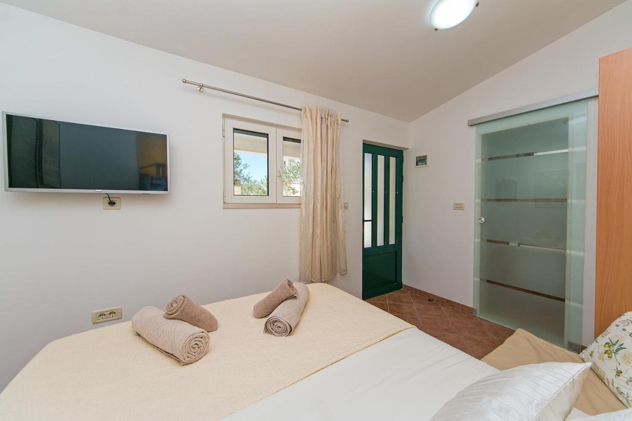 Apartman Stipic 1 Baška Voda Esterno foto