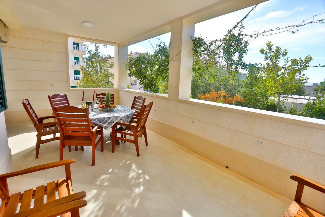 Apartman Stipic 1 Baška Voda Esterno foto