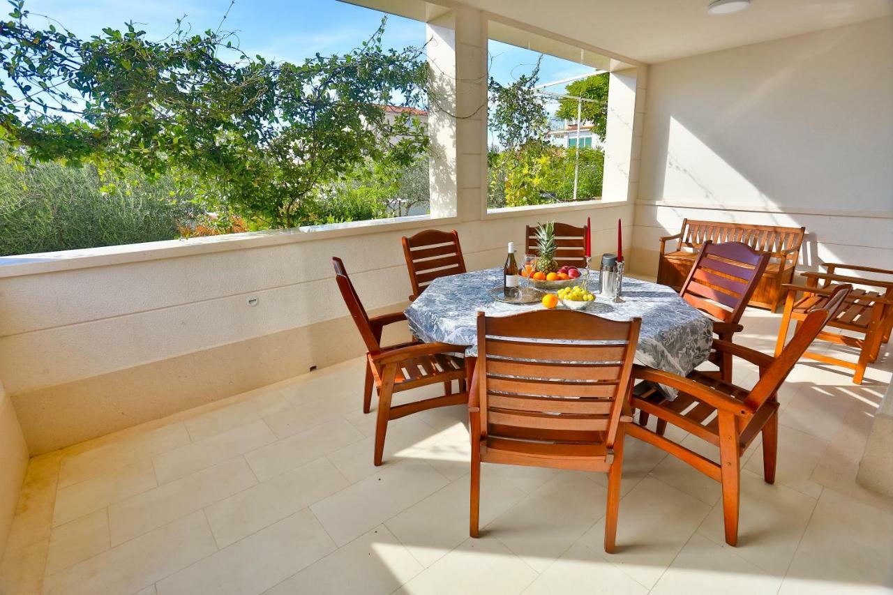 Apartman Stipic 1 Baška Voda Esterno foto