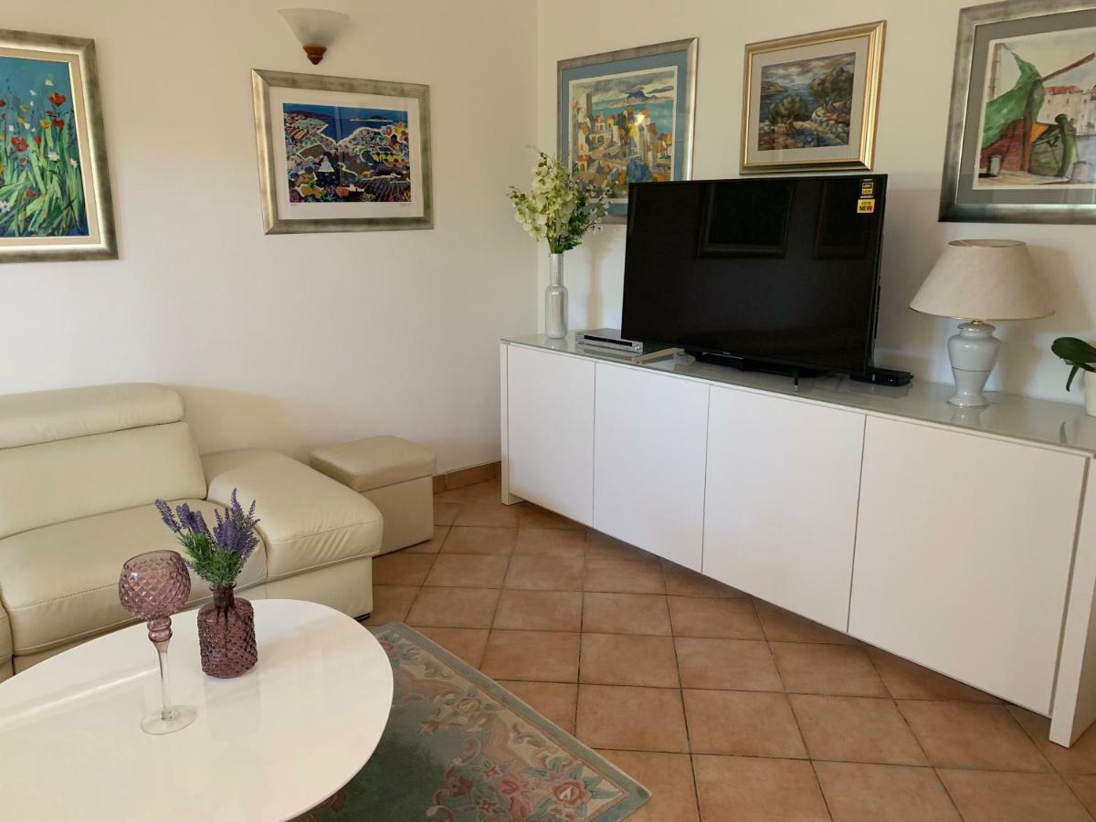 Apartman Stipic 1 Baška Voda Esterno foto
