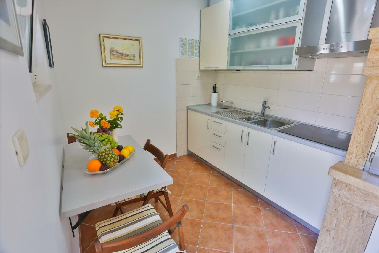 Apartman Stipic 1 Baška Voda Esterno foto